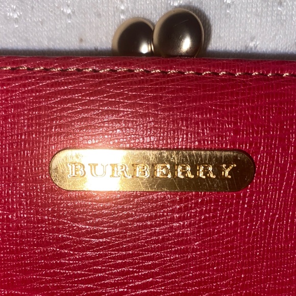 Burberry Kisslock Red Textured Wallet with Gold Accents - Picture 8 of 8